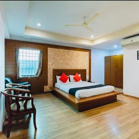 Hôtel Seasons Residency à Bangalore Extérieur photo